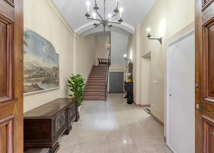 Carbonara Palace 1 - Luxury Comfort Under Medieval Towers * بولونيا