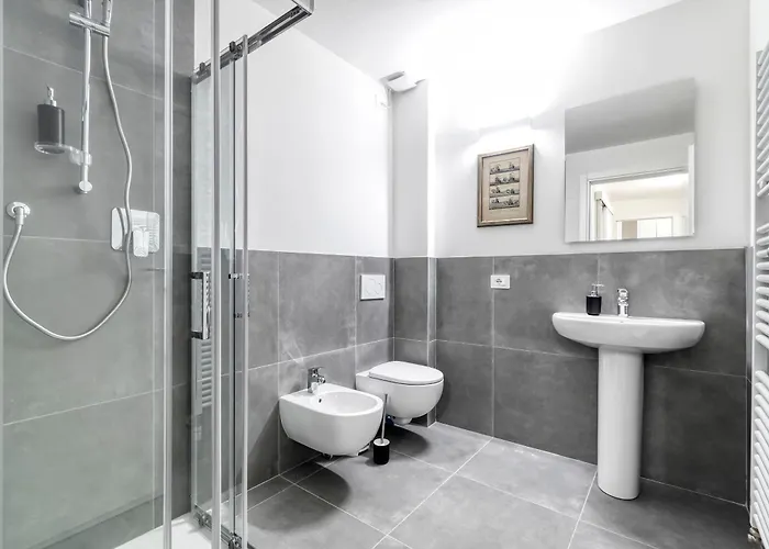 Carbonara Palace 1 - Luxury Comfort Under Medieval Towers