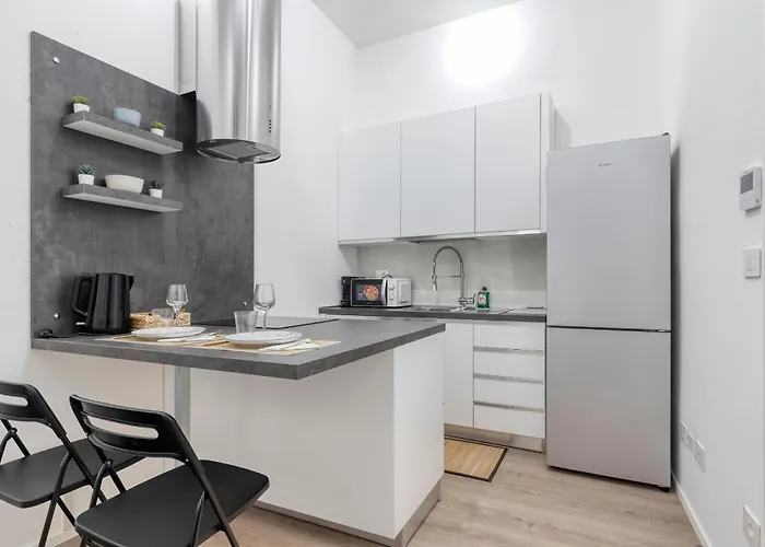 Daire Carbonara Palace 1 - Luxury Comfort Under Medieval Towers Bolonya