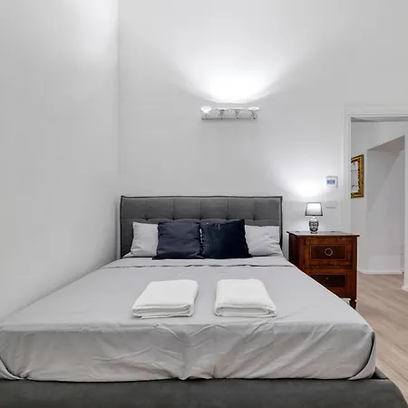 Apartament Carbonara Palace 1 - Luxury Comfort Under Medieval Towers Bolonia