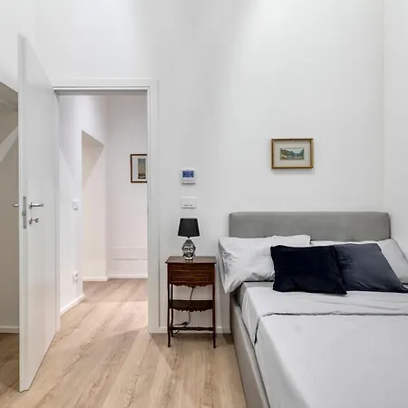 Carbonara Palace 1 - Luxury Comfort Under Medieval Towers Appartement *